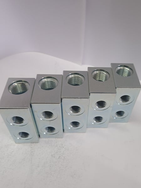 Zincatura-di-minuteria-e-valvole-oleodinamiche-somma-lombardo